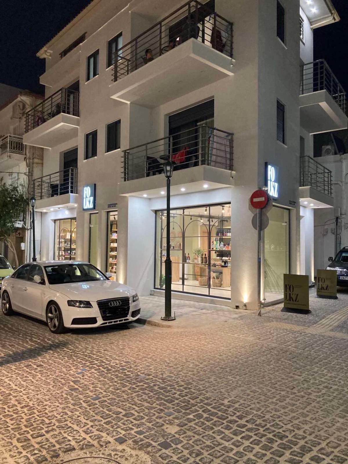 Giannoulis City Apartments ザキントス エクステリア 写真